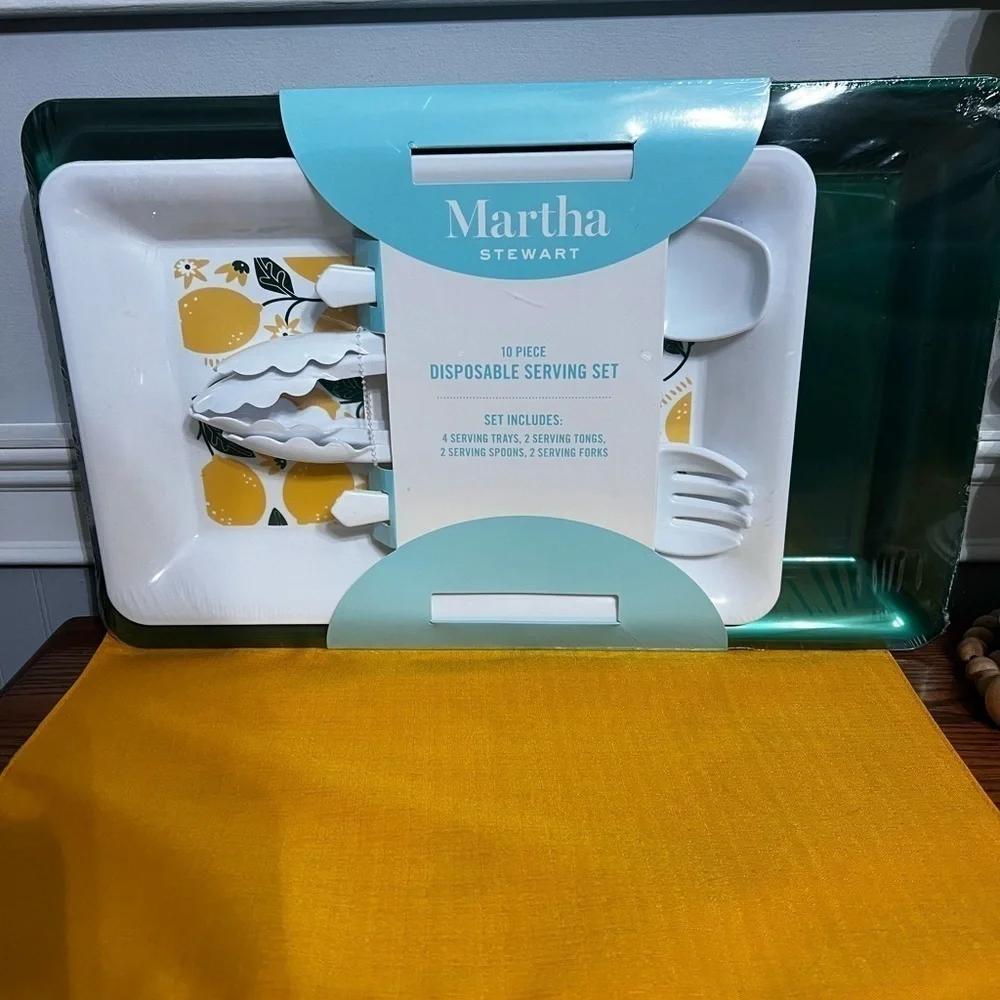 Nwt- Martha Stewart 10 piece Serving Set